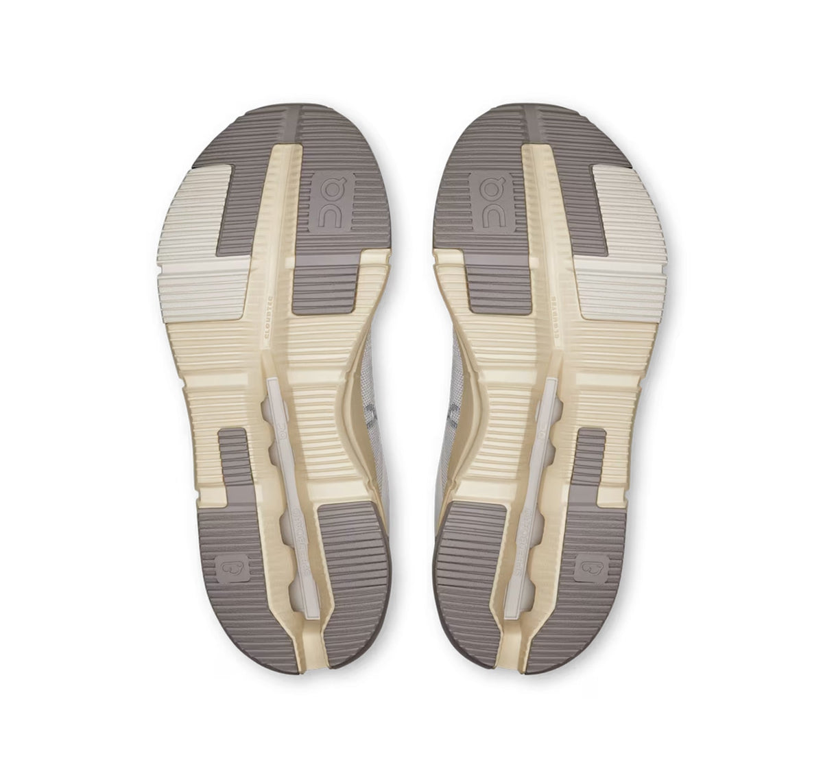 ON Womens Cloudnova Form 2 TT Wolf/Cream