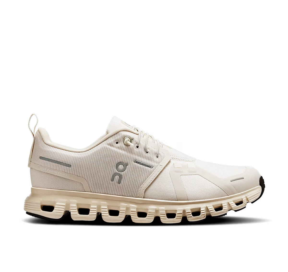 ON Womens Cloud 6 Waterproof Pearl/Cream
