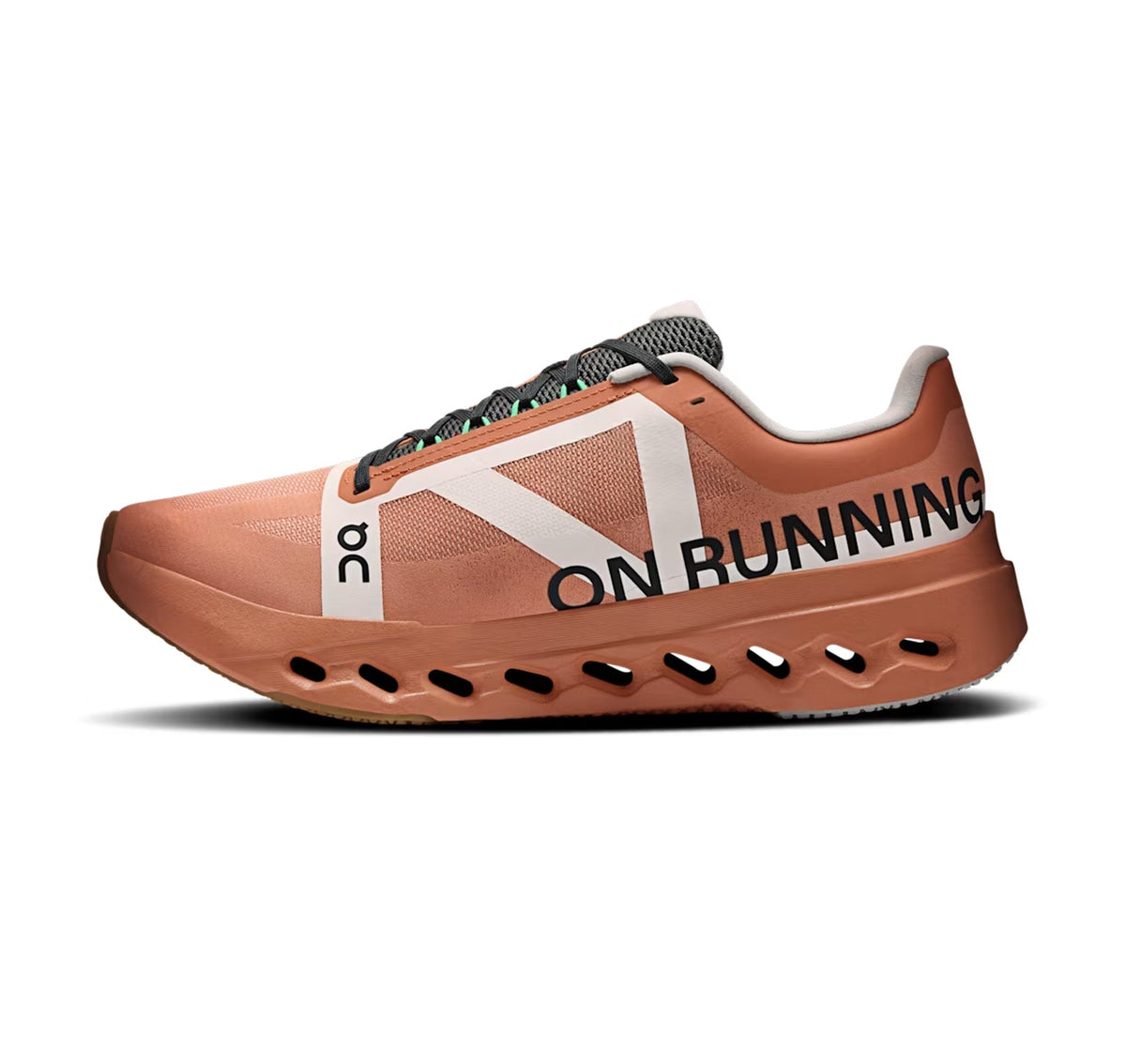 ON Womens Cloudsurfer Next Z5 Canyon/White