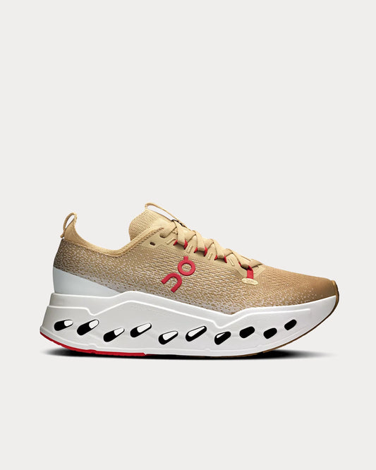On 鈥�Cloudsurfer Max 鈥榊ear of the Horse鈥�Chai / Ivory Running Shoes